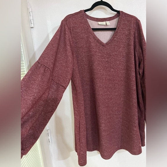 Logo launch long sleeve tunic 2X top V-neck - Picture 3 of 6